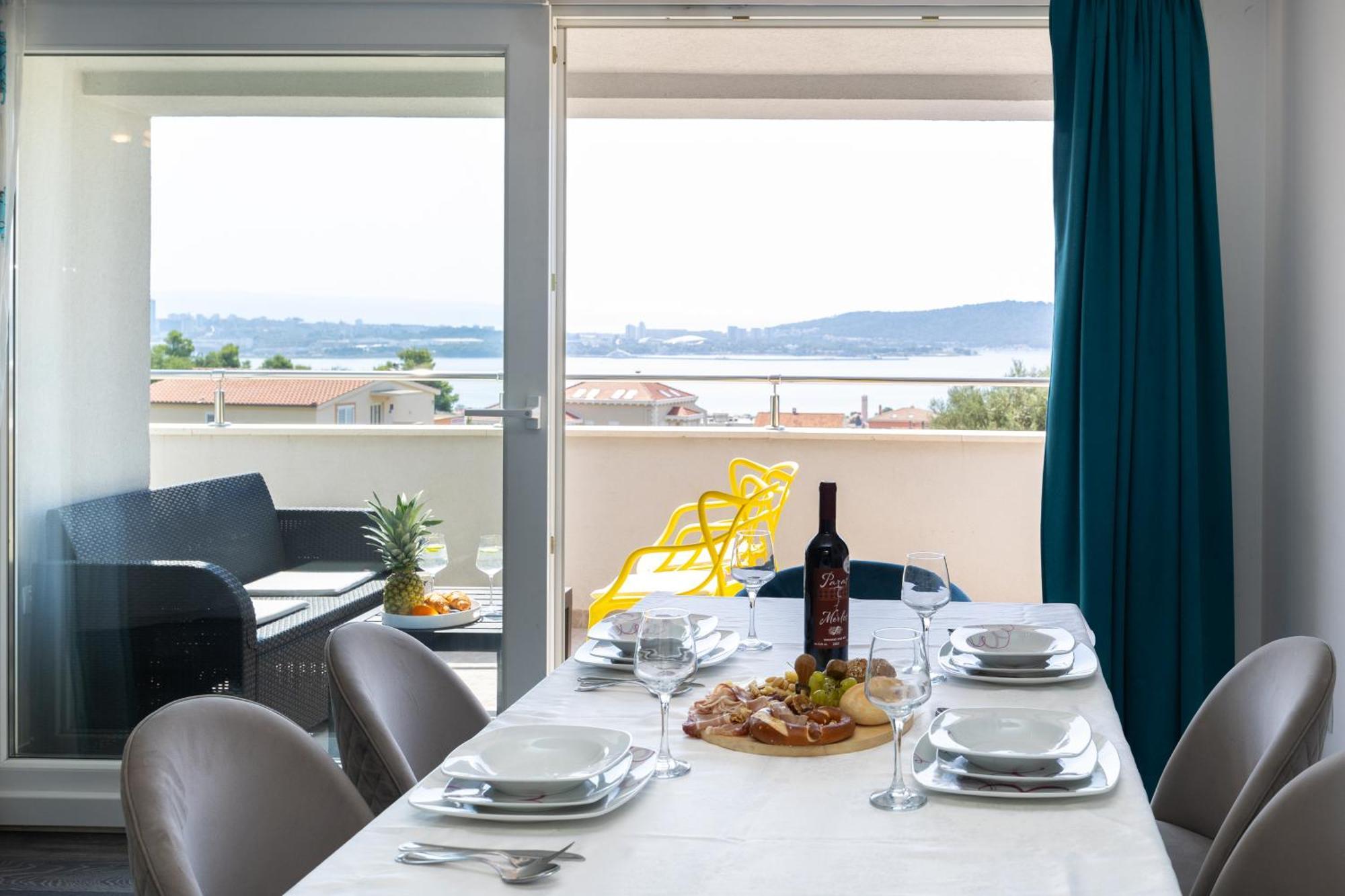 Casa Felice Apartments-Holiday Home Kastela Exterior photo